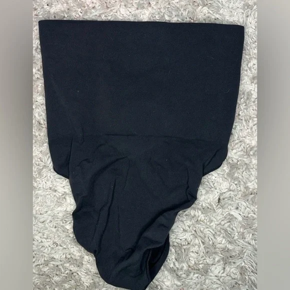 Skims core control brief size 2X - Picture 2 of 5